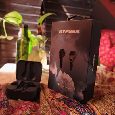 Hyphen 2 Earbuds aptX Audio Chip