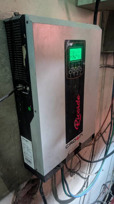 Crown Micro Ricardo Hybrid Inverter 5KWATT
