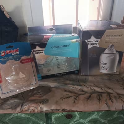 Tommee Tippee feeder warmer  new  untouch  feede