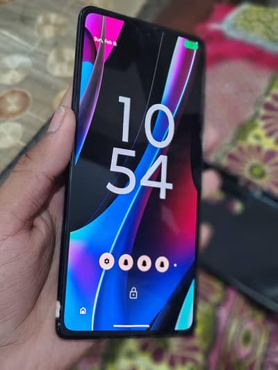 moto edge 30 pro  10/10 condition like a new same time available