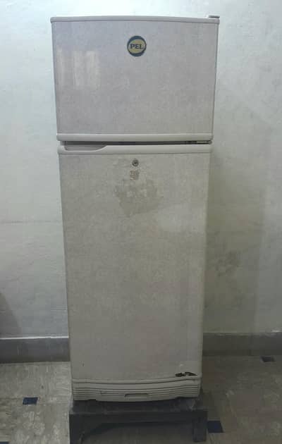 REFRIGERATOR FOR SALE