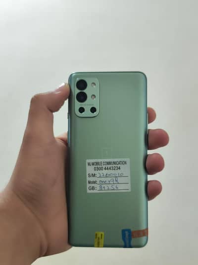 OnePlus 9R 8GB/256GB – SIM Working – 10/10 Condition – Complete Box