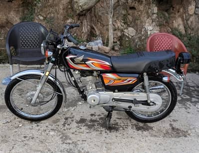 Honda CG 125 2021/22  [Free: New Chrome Silencer + Back Bracket}