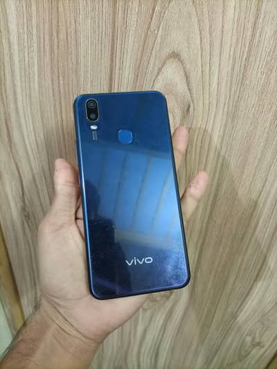 Vivo Y11