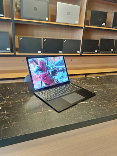 Microsoft Surface 4 13" i5 11th Gen 16GB RAM 256 GB SSD