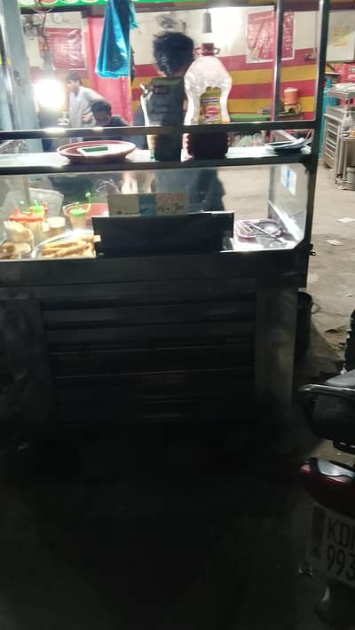fries stall/counter