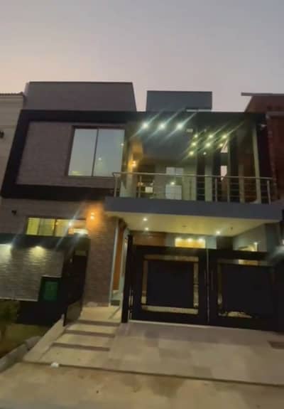 8 MARLA HOUSE FOR SALE IN H BLOCK