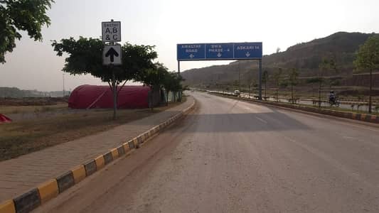 ONE KANAL PLOT IN DHA 4 OLD EXT 1 IN SECTOR "H"