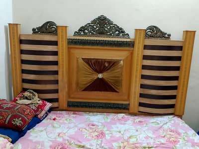 want to sale bed and dressing table urgent