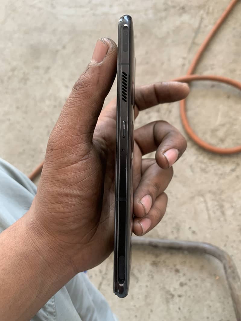 Redmagic 7 ghost edition 1