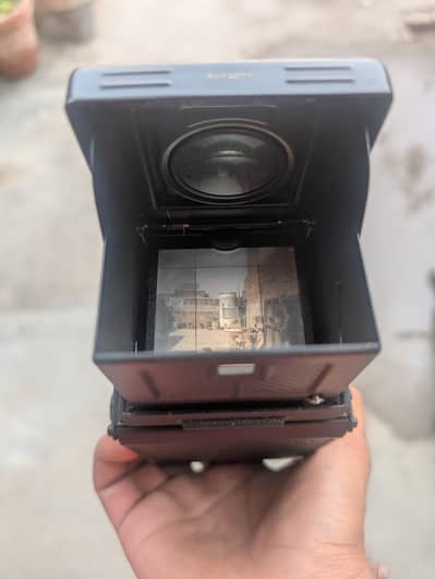 Yashica Mat 124G Tlr roll film camera Twin Lens Reflex Camera