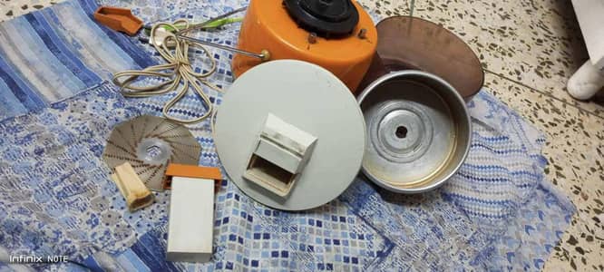 Moulinex  juicer  Mashine.