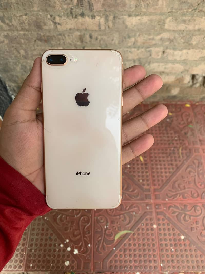 IPhone 8 Plus 0