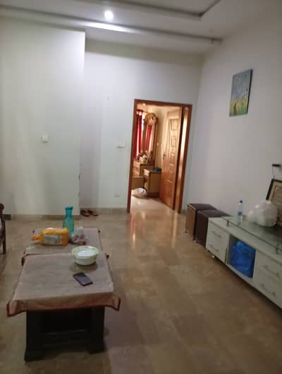 5Marla full house for rent 3bad attached bathroom TV launch kitchen marble flooring woodwork good location