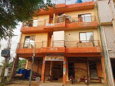 10 MARLA 20 Flats WITH BASEMENT 4 FLOOR COMMERCIAL PLAZA FOR SALE AT THE HOT LOCATION OF JOHAR TOWN