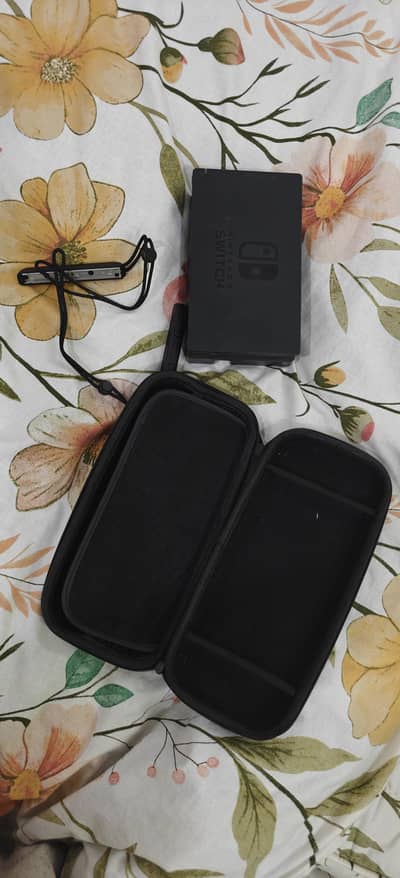 Nintendo with 3 games