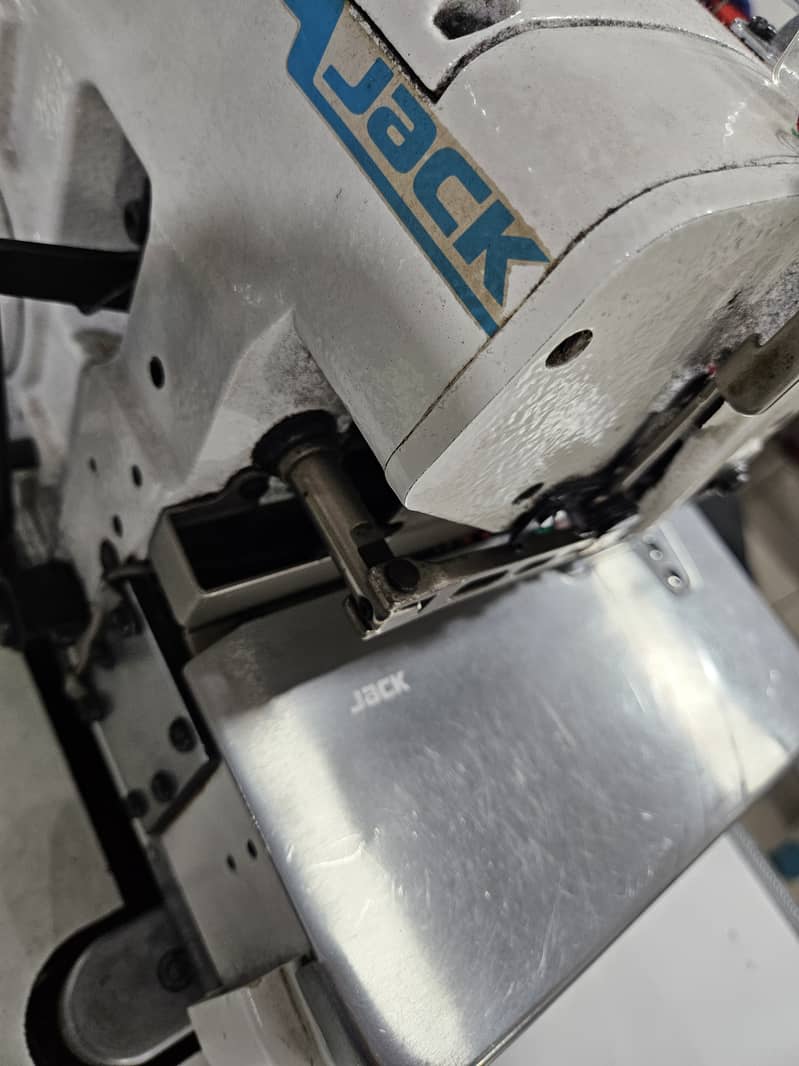 اوورلاک اور فلیٹیہ 4