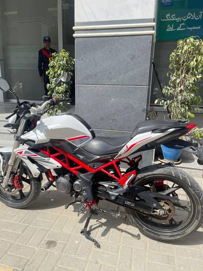 Benelli TNT 150i | Model 2021