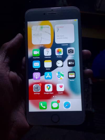 iphone 6s plus 32Gb condition 10/10