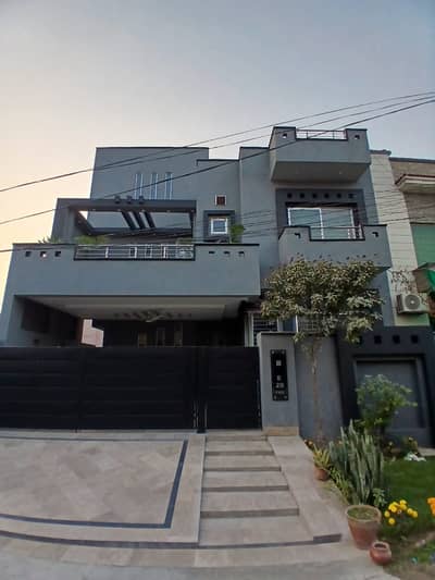 Beautiful House in Formanites Housing Near DHA Phase 5