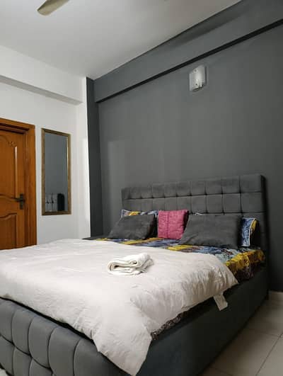 One bedroom furnished apartments available for rent in E11 2