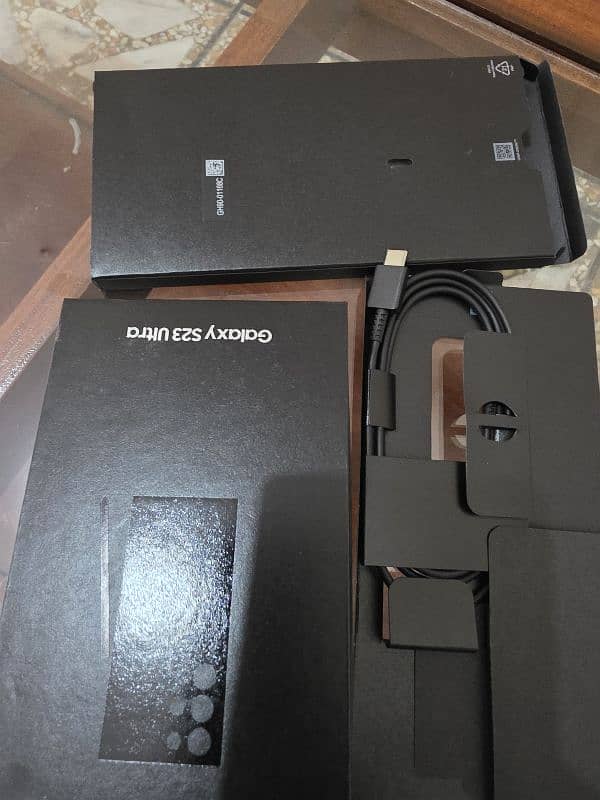 256 GB 2