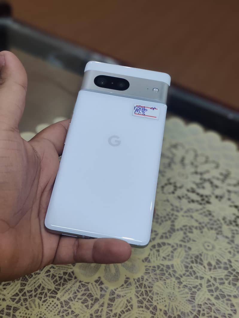 Google Pixel 7 0