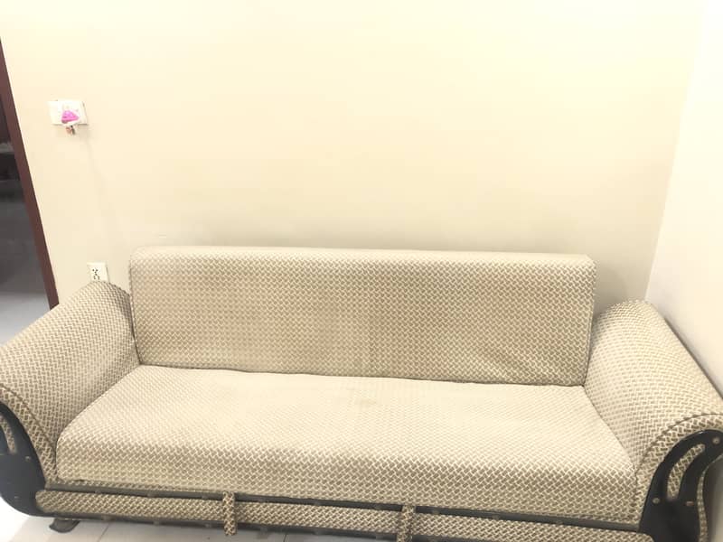 Sofa cumbed 2