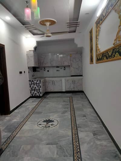 I-8 Beautiful Flat For Bachelors