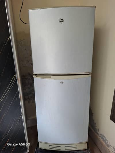 PEL 12 Cubic  Fridge