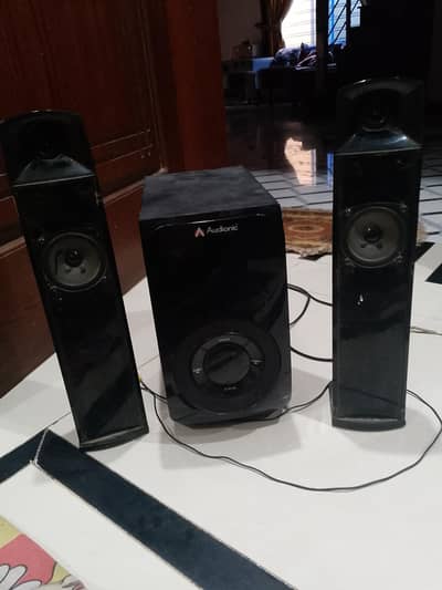 bahtreen awaz blue tooth audionic system with two soecker