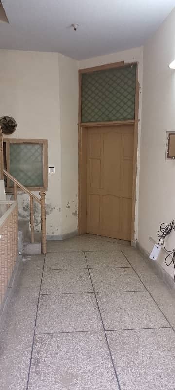 5 Marla Upper Portion in Wallayat Colony