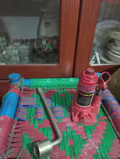 car hydraulic jack