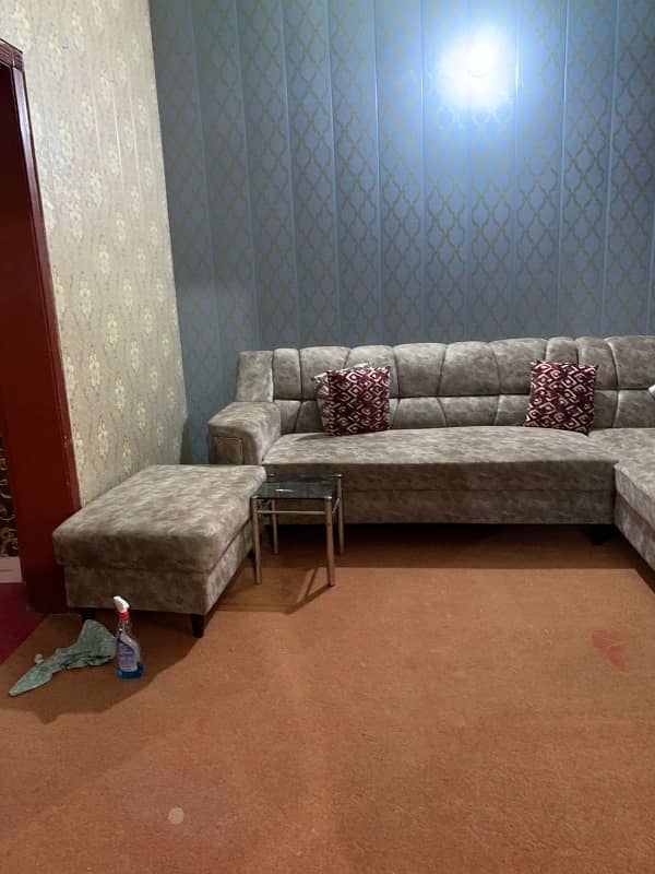 Ground Portion In Yousaf Colony For Rent - Portions & Floors - 1111430370