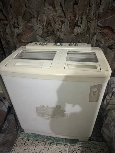 washing machine with spinner