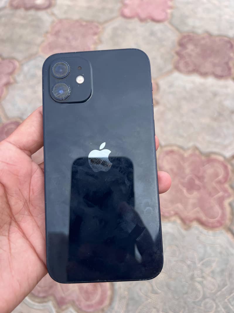 Apple iPhone 12 0