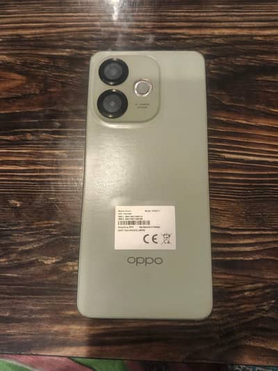 condition 10/10 scratch-less neat and clean