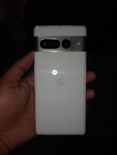 Google Pixel 7 Pro / 128 GB / Approved.  60000
