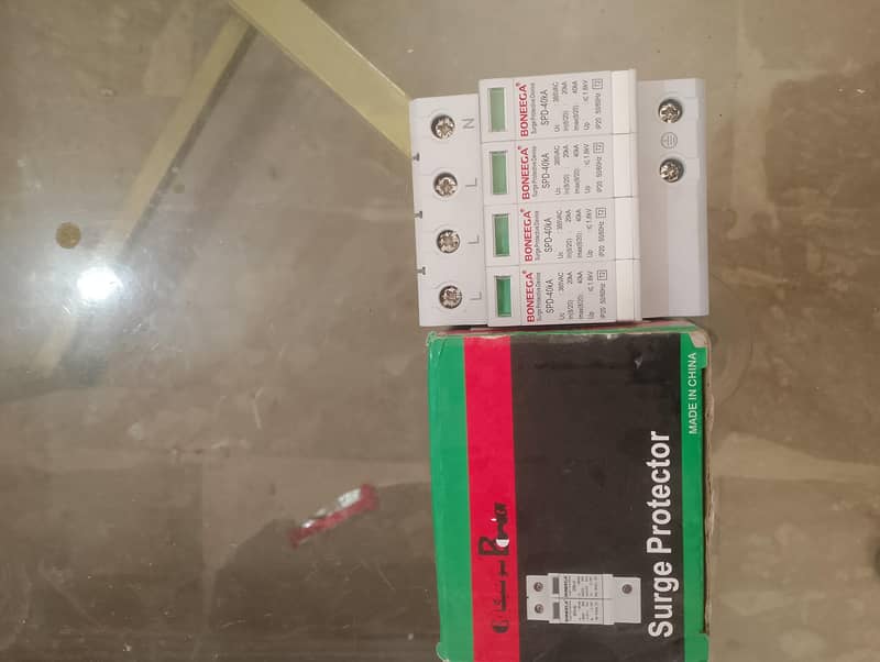 AC SPD surge protector 2