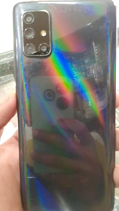 Samsung a71 condition 10/10 waterpack