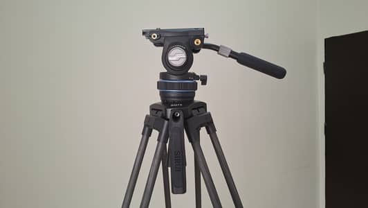 Sirui SQ75 Carbon Fiber Cine Tripod (Legs), Mint Condition / Like New