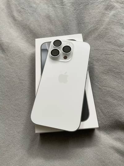 Apple iPhone 15 Pro Max Neat And Original