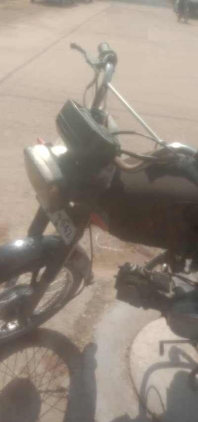 petrol average buht ziiyada acha hai