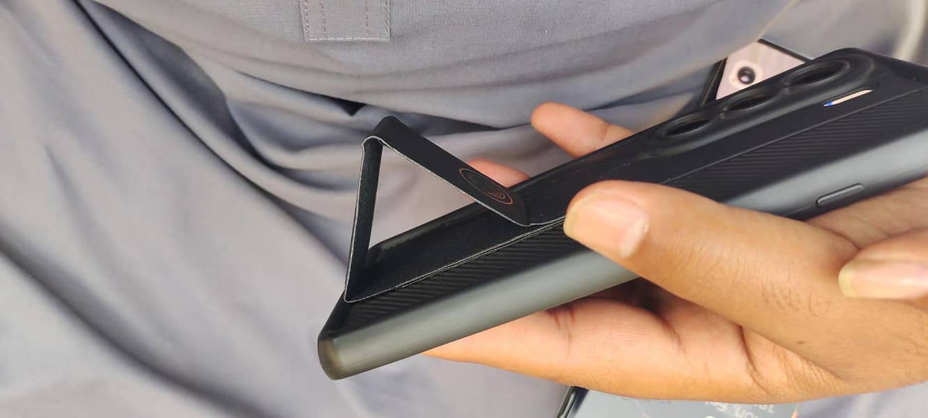 tecno camon 40pro 13