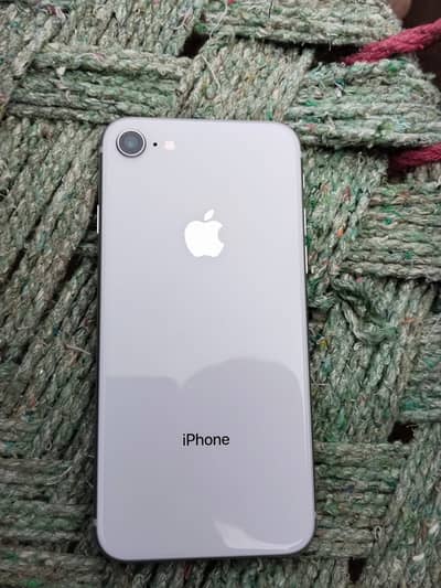 iPhone 8 64 GB used