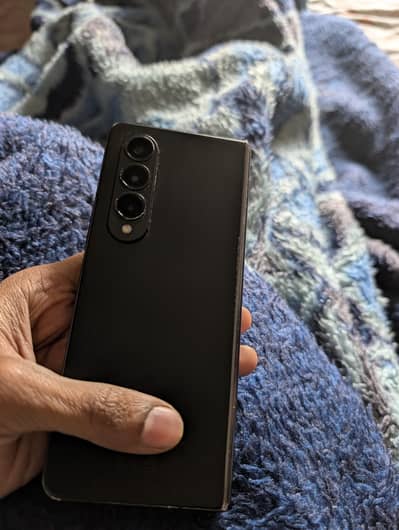 Samsung Galaxy Z fold 4  12/256.  non pta