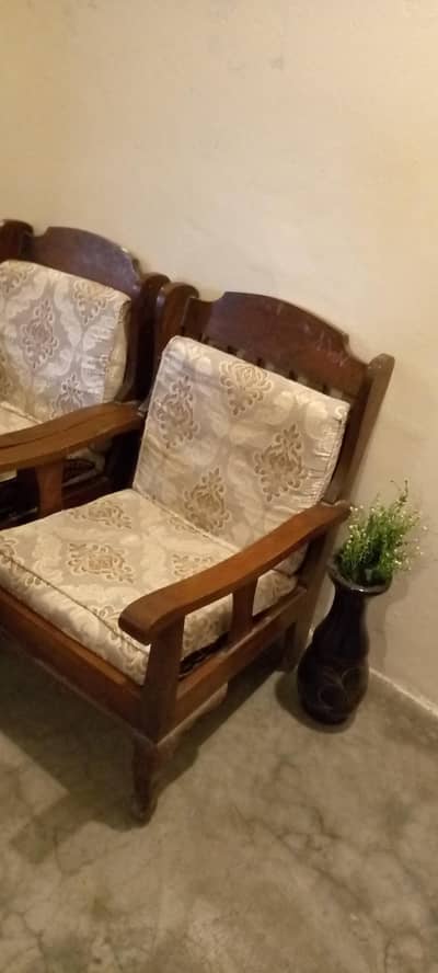 2 sofa for sale in new condition