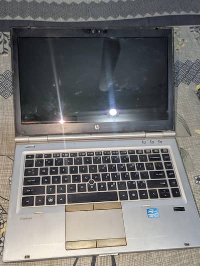 Ho Elite book i5 4gb ram