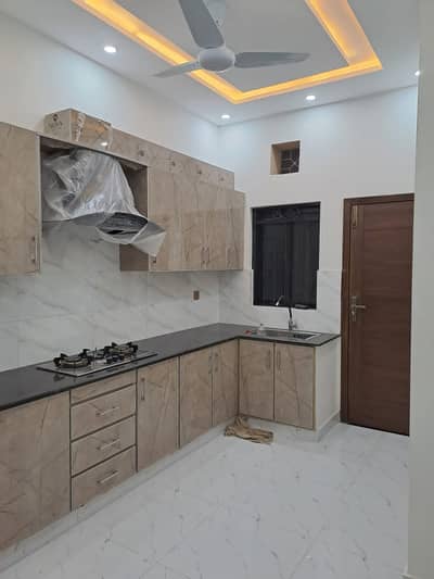 DAWOOD RESIDENCY 5 MARLA USED HOUSE FOR SALE