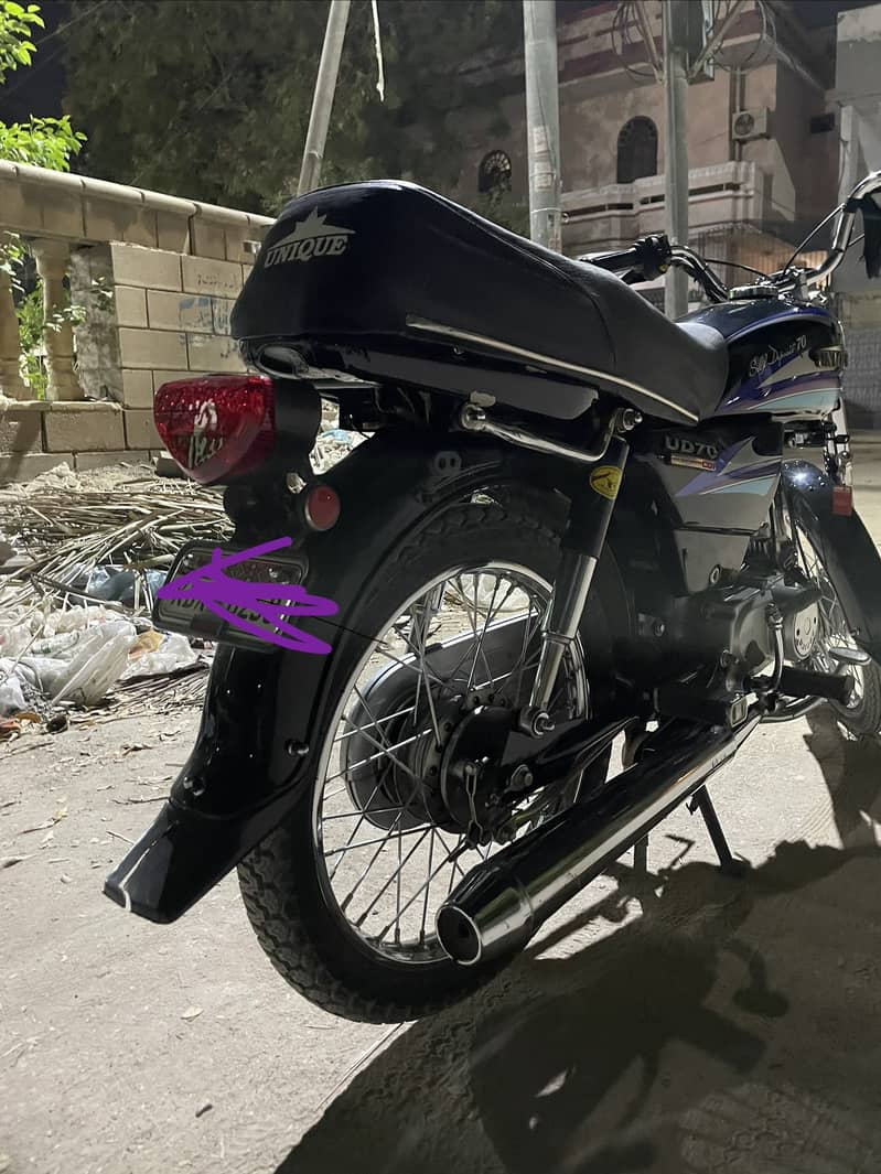 Unique 2008 mint condition 6